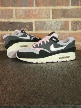 Nike Women’s Air Max 1 "Black Anthracite Pink Foam" Wmns 7.5 Fast Shipping